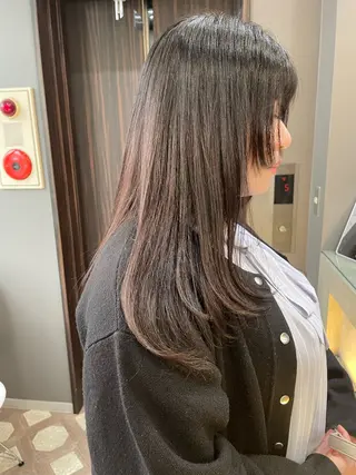 ロング AIRI layer cut hairのヘアスタイル