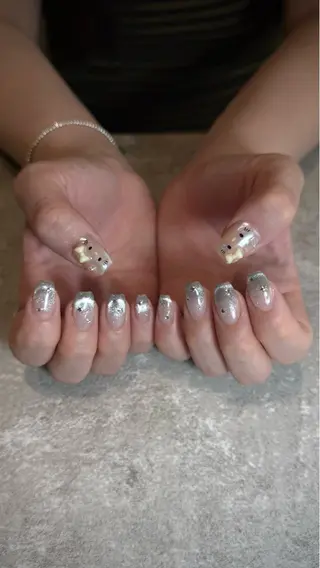 ネイル Nail MOANAのネイルデザイン