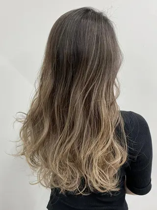 セミロング 公式 Ease by amble luxeのヘアスタイル