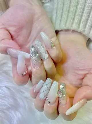 ネイル 松森 千夏のネイルデザイン