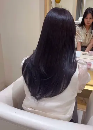 ロング カラー CYAN.所属・山口 陸のヘアスタイル
