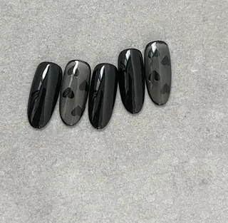 ネイル May.by Charme  Hのネイルデザイン