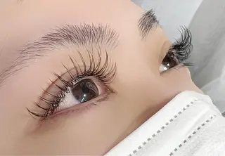 マツエク・マツパ &me beautyのネイルデザイン