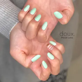 ネイル doux. nailのネイルデザイン