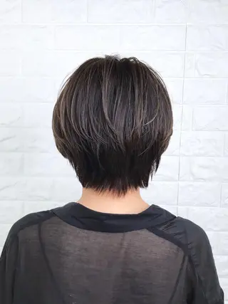 ショート カラー エイジングケア特化 美容師✂️山崎竜二のヘアスタイル