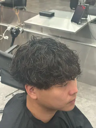 ショート パーマ メンズ 町田/波巻き/ シャドウ/メンズのヘアスタイル