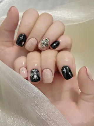 ネイル RAFFINE haru🦋🩵のネイルデザイン