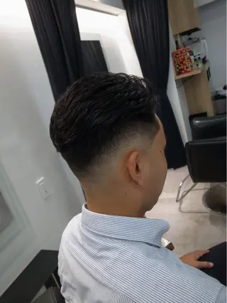 ショート パーマ メンズ INTRO SHIBUYA by Fi-Ne所属・💈メンズフェード 特化DAIYA💈のヘアスタイル