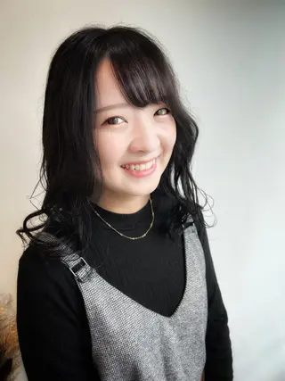 ミディアム カラー ケアブリーチ/ili 村上佳那多のヘアスタイル