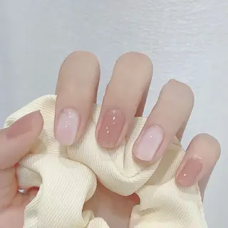 ネイル Emi⭐️⭐️ 上野店のネイルデザイン