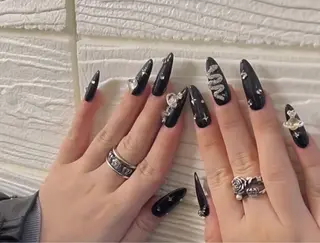 ネイル Miouミオン ネイルサロンのネイルデザイン