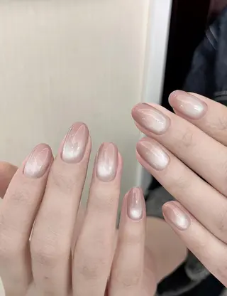 ネイル RAFFINE 月🦋🩵のネイルデザイン