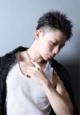 ショート パーマ メンズ Osmann Men's Hair Salon御茶ノ水神保町店【オスマン　メンズ　ヘア　サロン】所属・メンズ特化 富塚　瑠士のヘアスタイル
