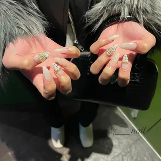 ネイル ALPHA. リリカのネイルデザイン