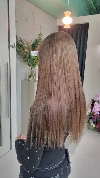 ロング PELE/栄/ SOAのヘアスタイル