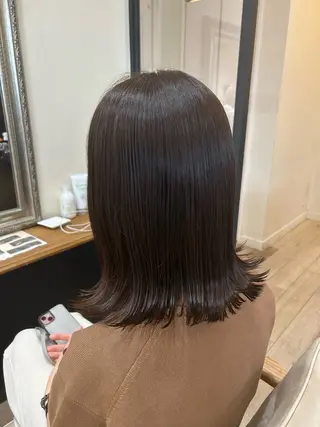 ミディアム カラー 松尾 遥花のヘアスタイル