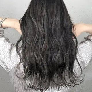 ロング カラー エリアマネージャー 復活の大澤竜馬のヘアスタイル