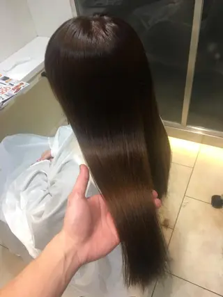 ロング セイヤ 艶髪再生師のヘアスタイル