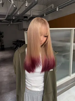 ロング yuinaハイライト /デザインモデル募集のヘアスタイル