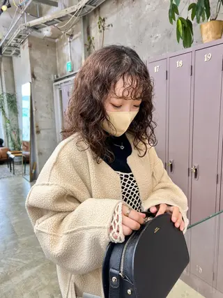 セミロング パーマ 水野 雪 /パーマ/暖色カラーのヘアスタイル