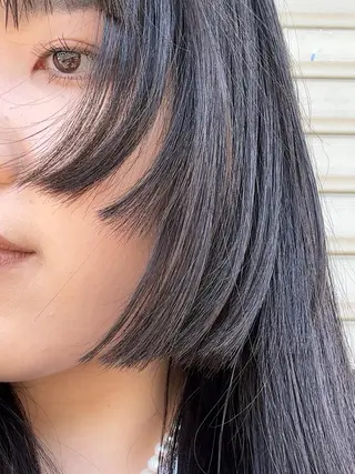 ロング RECHE所属・YUURI カットモデルのヘアスタイル