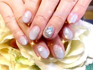 ネイル サロンドラフィーユ LAFEUILLEのネイルデザイン