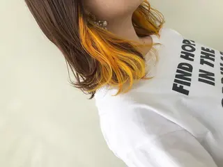 ミディアム カラー ANNA /艶髪/ハイトーンのヘアスタイル