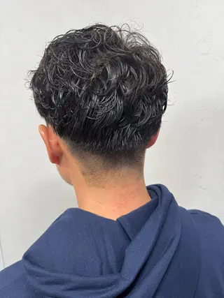 ショート パーマ メンズ パーマ/ハイトーン /吉田眞のヘアスタイル