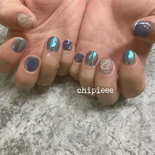 ネイル charme所属・. SHIORIのネイルデザイン