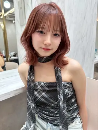 ミディアム カラー イウラ ショウヤのヘアスタイル