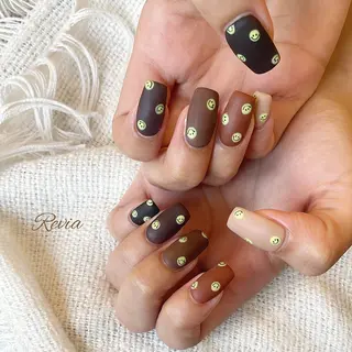 ネイル revia所属・ERI Nailistのネイルデザイン