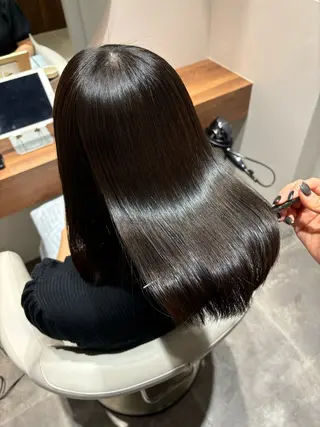 ミディアム 美髪ヘア 🤍erikaのヘアスタイル