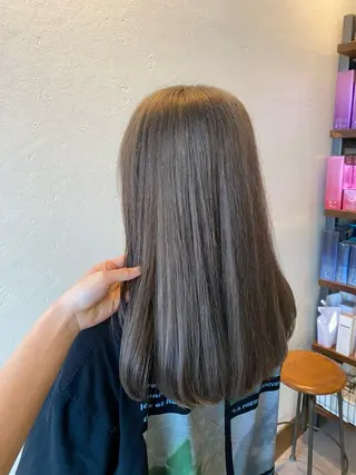 ミディアム 希優🌺ソムリエ /ブリーチ/カットのヘアスタイル