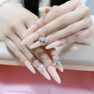 ネイル KANA ＹＫ美学院のネイルデザイン