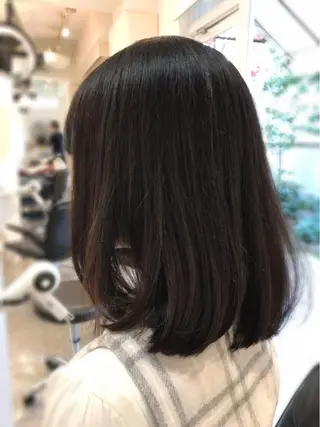 ミディアム たなか ちあきのヘアスタイル