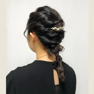 ミディアム ヘアアレンジ CHATEAU TERRACE所属・似合うヘアメイク🪞 CHATEAUのヘアスタイル