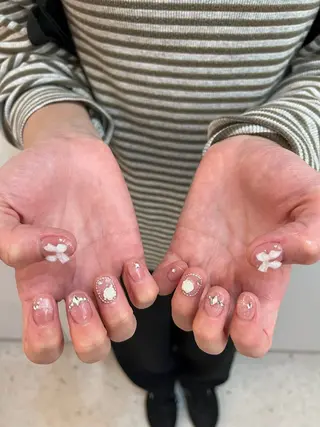 ネイル REN LANDHAKATAのネイルデザイン