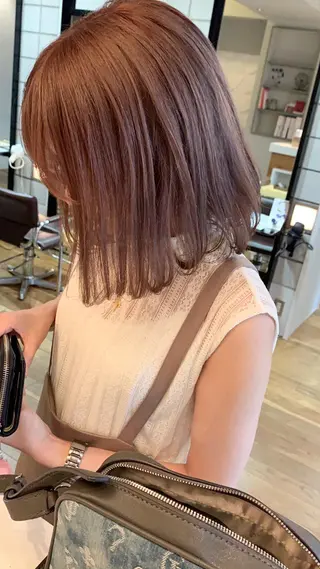 ミディアム 松本 夏海のヘアスタイル