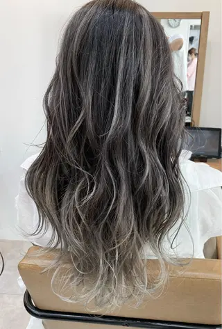 ロング カラー 木下大地 HAIR Oneのヘアスタイル