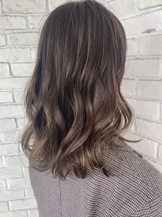 ロング 白髪ぼかしハイライト 着付けヘアアレンジのその他イメージ