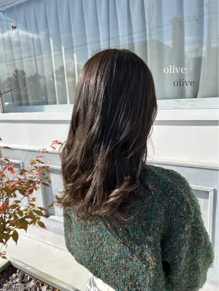 ミディアム merc.🌿 友藤鮎那のヘアスタイル