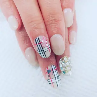 ネイル 板倉 店長のネイルデザイン