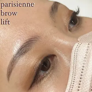 アイブロウ Veil ayakaのマツエク・マツパデザイン