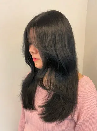 セミロング カラー 韓国×髪質改善カラー 💎hinaのヘアスタイル