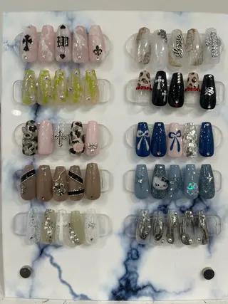 ネイル MISA/ VEUNS BELTのネイルデザイン