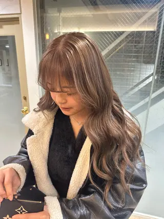 ロング カラー 遠藤 美夢のヘアスタイル