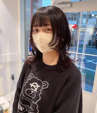 セミロング カラー HOLON池袋所属・ウルフカット ハッシュカット/七海のヘアスタイル