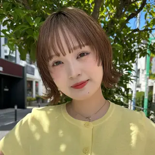 ミディアム ボブ顔まわりレイヤー 地毛風縮毛Yukiのヘアスタイル