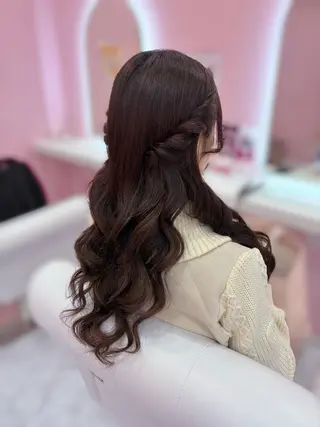 ロング ヘアアレンジ Set Salon Mémoire by miuprierre所属・推し活🪄🩷 川上 佳奈のヘアスタイル