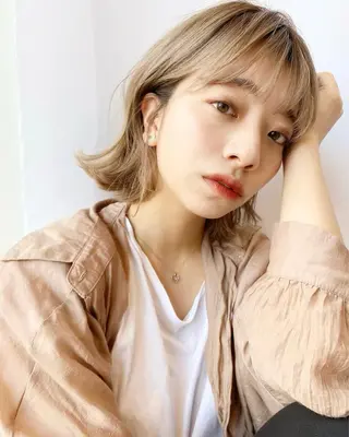 ショート カラー ボブ・レイヤーカット 吉敷航一のヘアスタイル